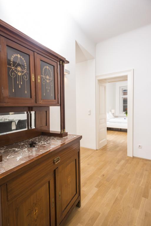 Executive Suites Margareten by welcome2Wenen Buitenkant foto