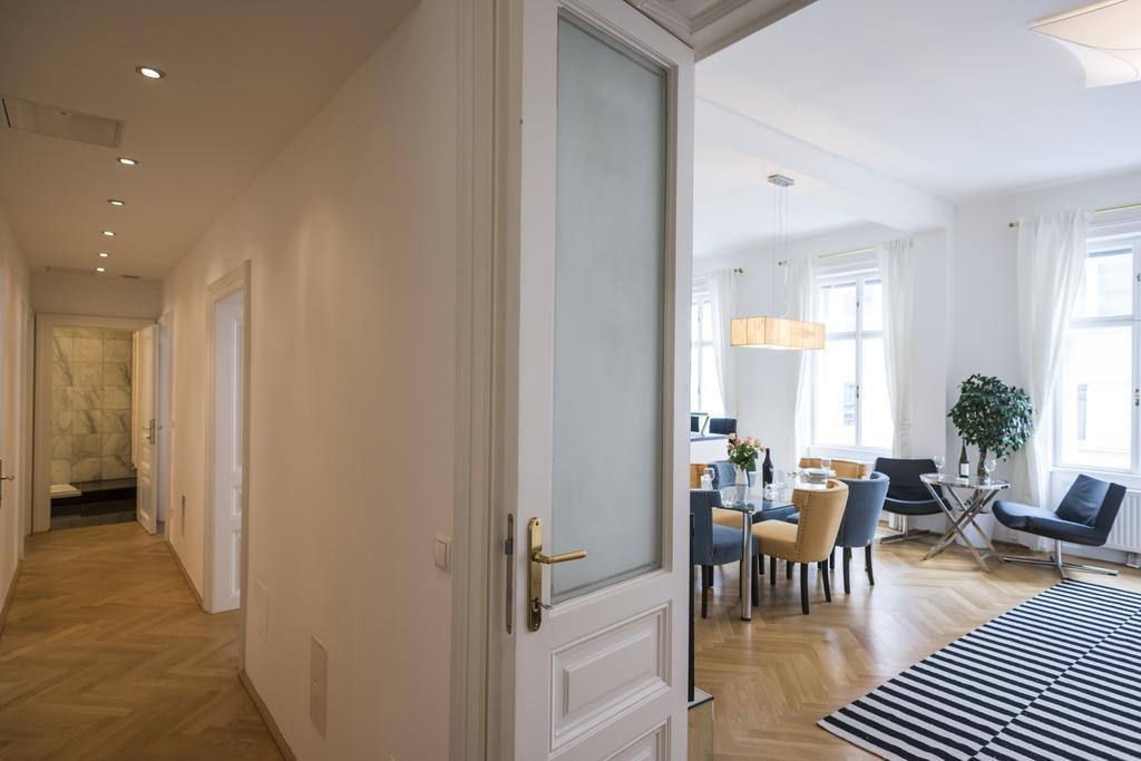 Executive Suites Margareten by welcome2Wenen Buitenkant foto