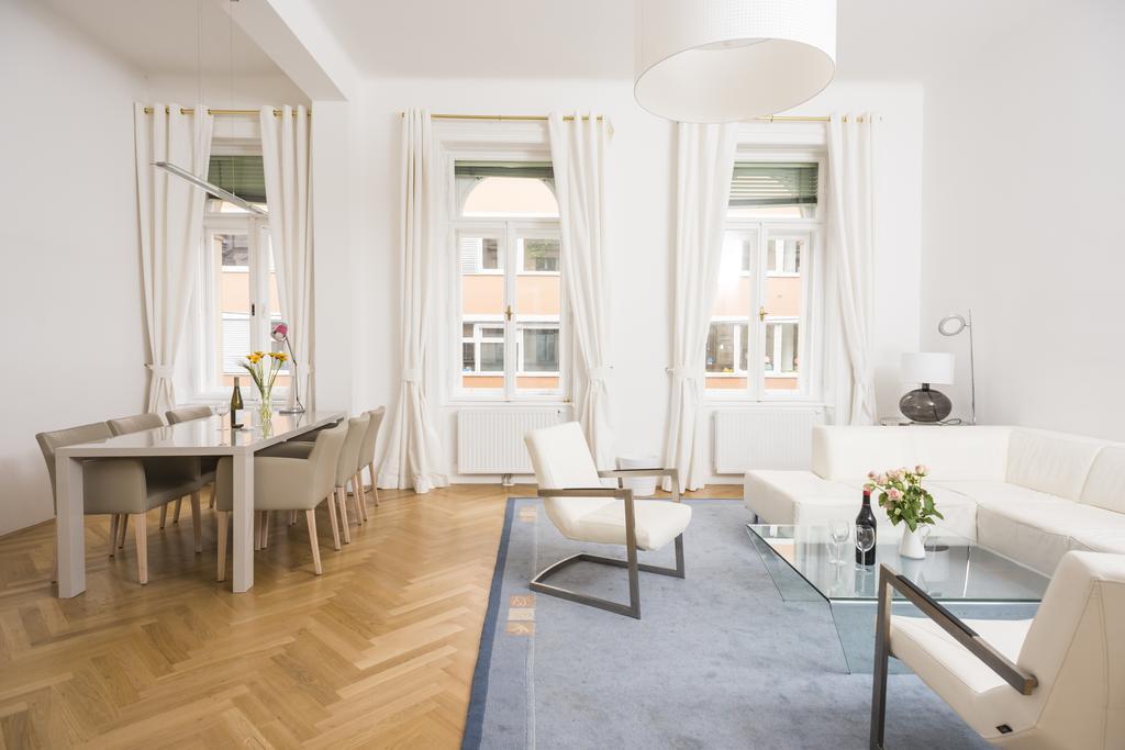 Executive Suites Margareten by welcome2Wenen Buitenkant foto